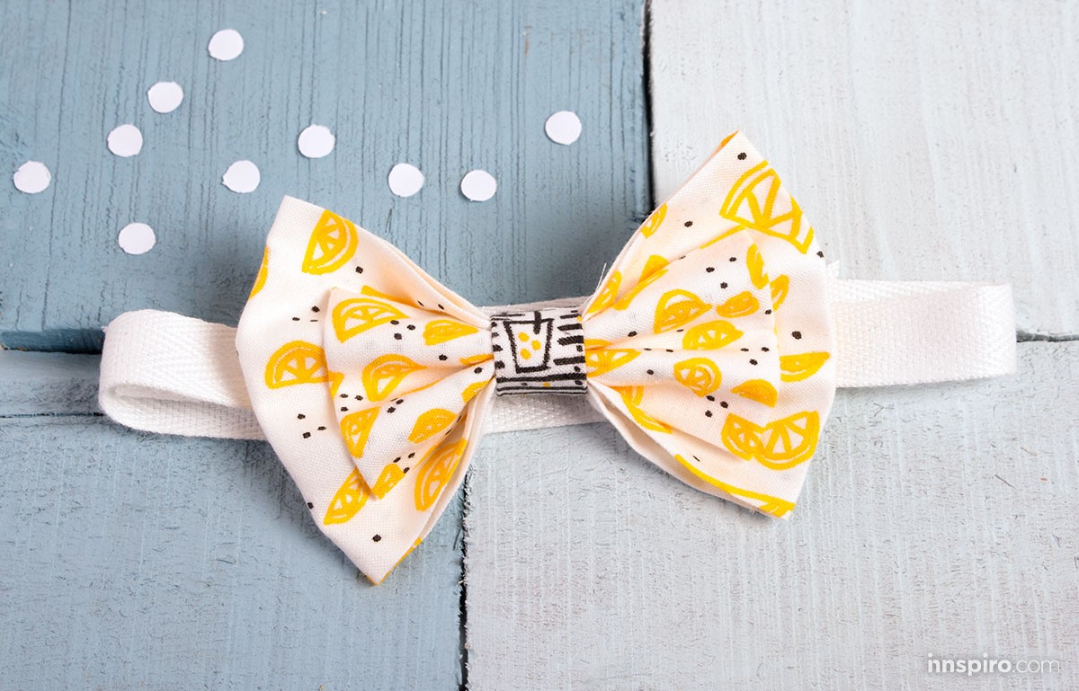 Pajarita con rotuladores