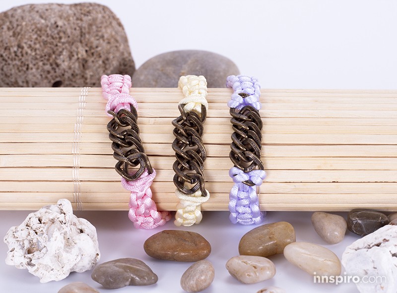 Pulseras color pastel