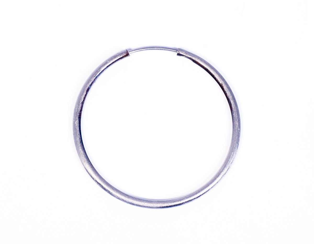 12467 A12467 Boucles d oreilles metalliques anneau petit argente vieilli Innspiro