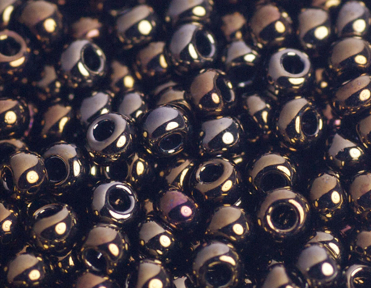 Z180083 180083 Perles japonaises rocaille metallique bronze Toho