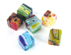Z21100 21100 Perles de verre mille fleurs cube mille fleurs multi couleur Innspiro - Article