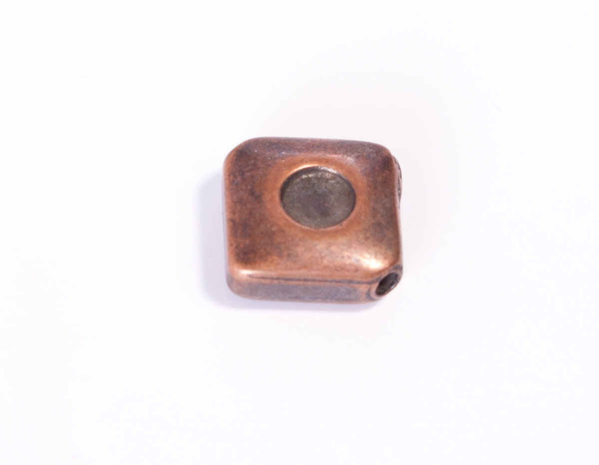 Z31052 31052 Perle metallique zamak losange lisse cuivre vieilli Innspiro