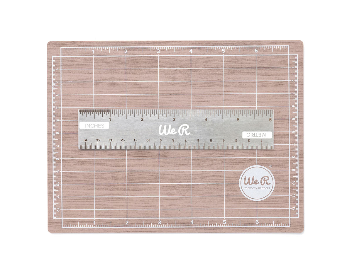 71092-9 Mini base y regla magneticos Mat Woodgrain We R Memory Keepers