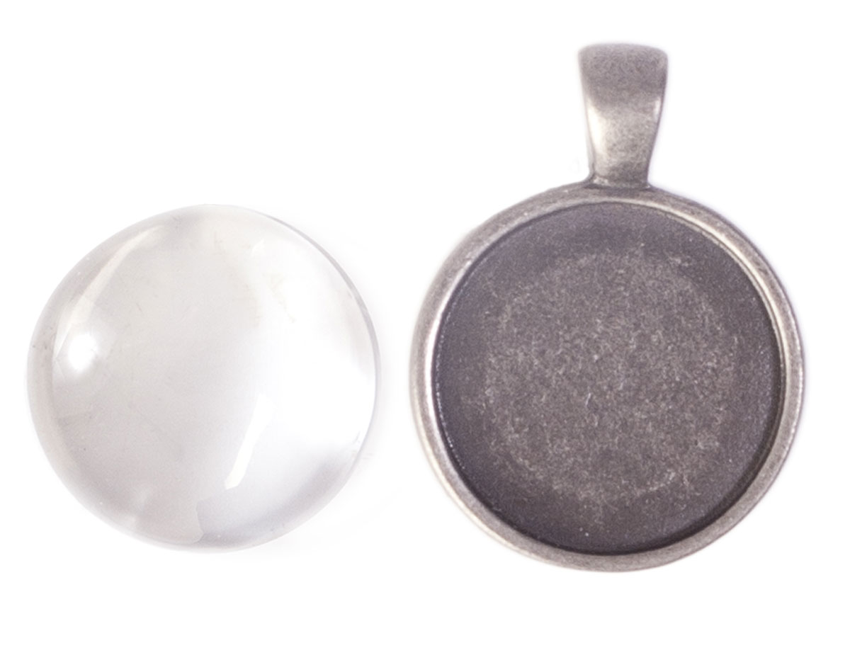 99511-AS Pendentif camee metallique rond argente vieilli avec cabochon verre Innspiro