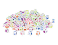 99632 Perles plastique cubes lettres blanc coloris assorties diam 6mm trou 3mm 1000u aprox En bocal Innspiro - Article