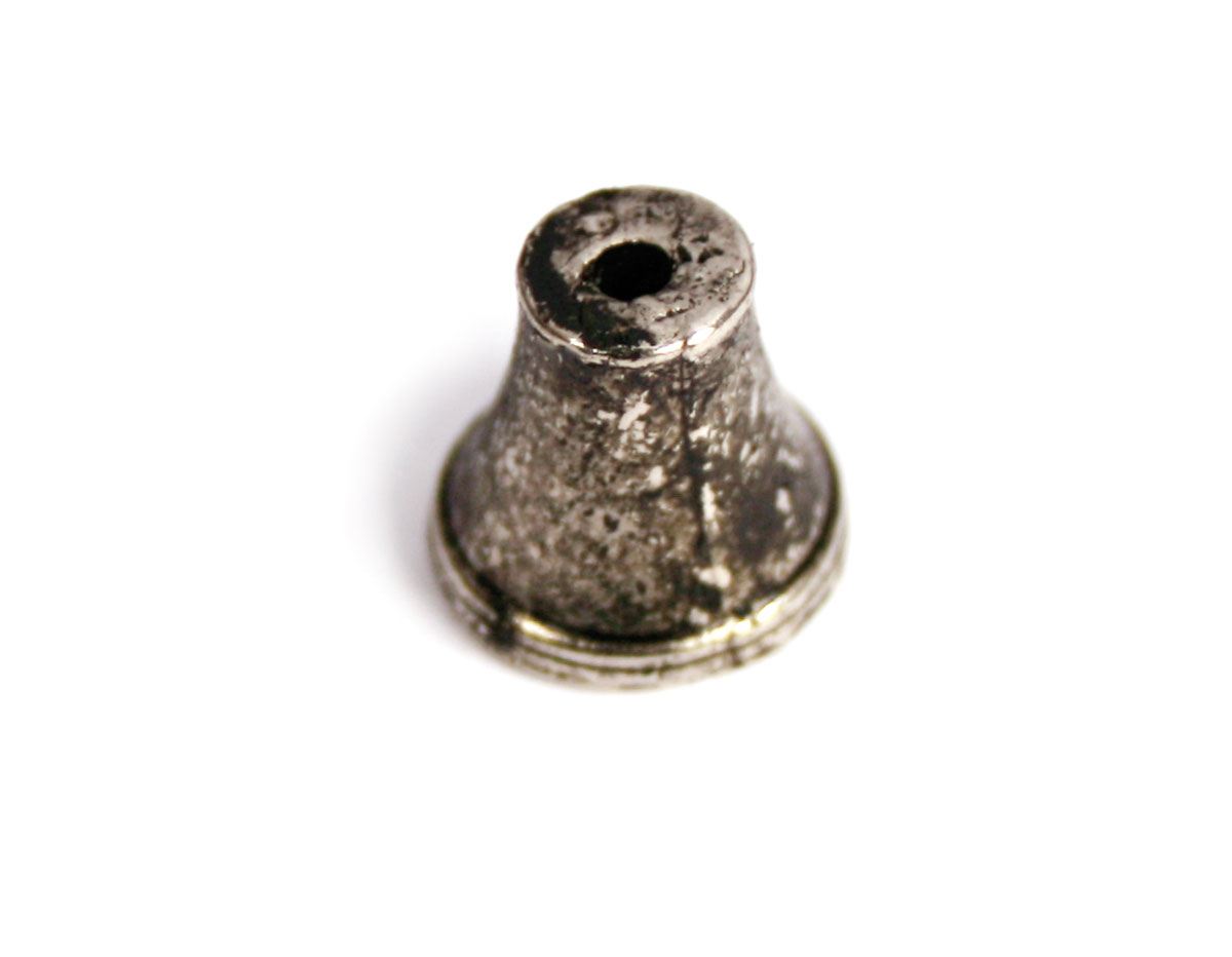 A150084 Z150084 Tapa nudos metalico zamak con agujero campana plateado envejecido Innspiro