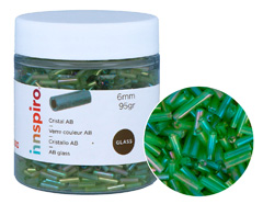 B14066 Rocalla de vidrio cilindro aurora boreale verde diam 1 80x6mm 95gr Bote Innspiro - Ítem
