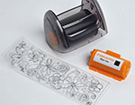 F5568 Set de tampon tinta y rueda iniciacion Fiskars - Ítem2