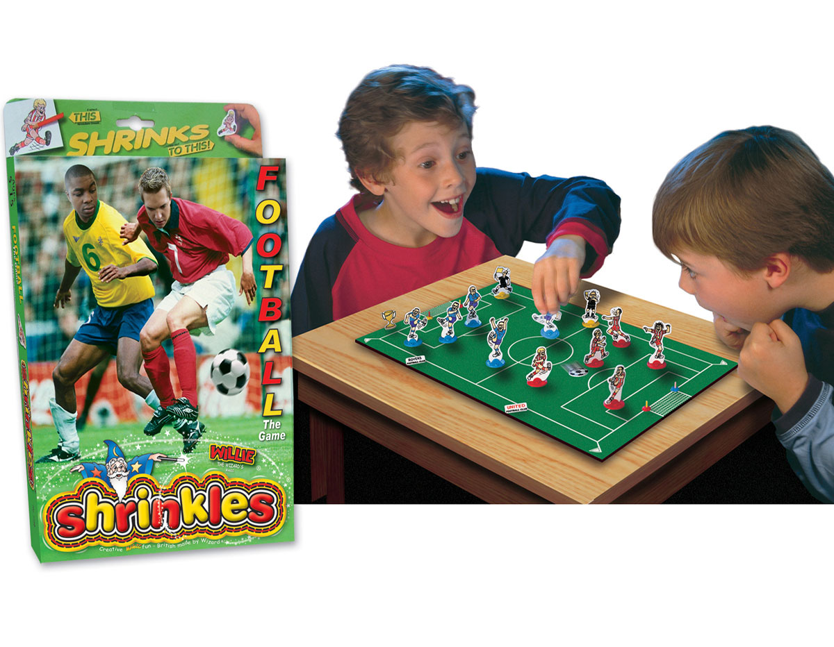 S1060-36 Kit plastique magique Soccer LookaLikes avec 6 designs et accessoires Shrinkles
