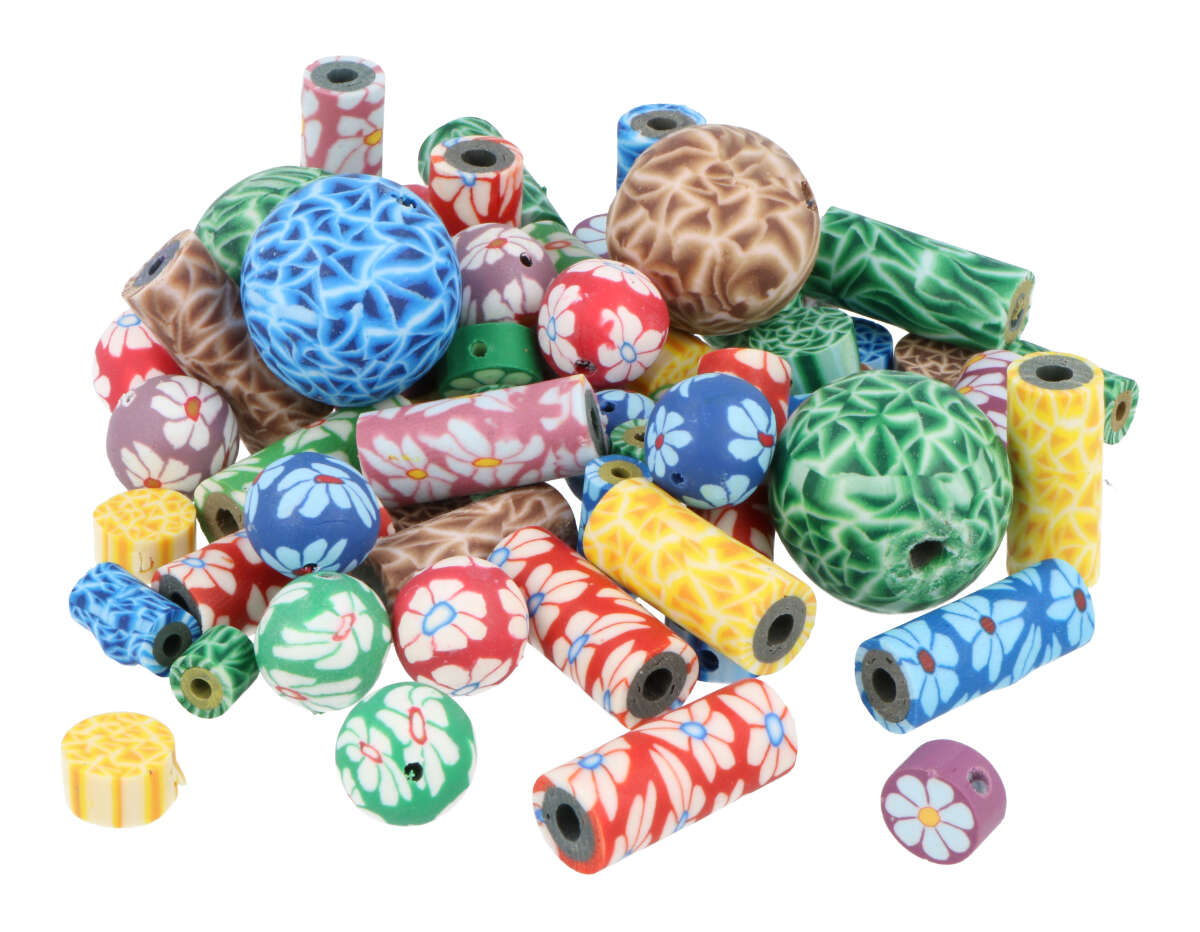 SP-14800 Bocal Perles pate polymerique formes couleurs et tailles assorties 150u Aprox Innspiro