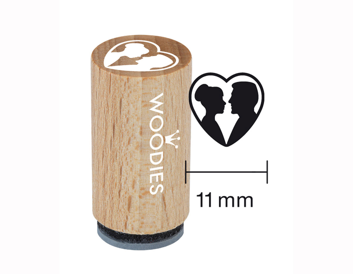 WM0304 Tampon mini en bois et caoutchouc jeunes maries avec coeur diam 15x25mm Woodies