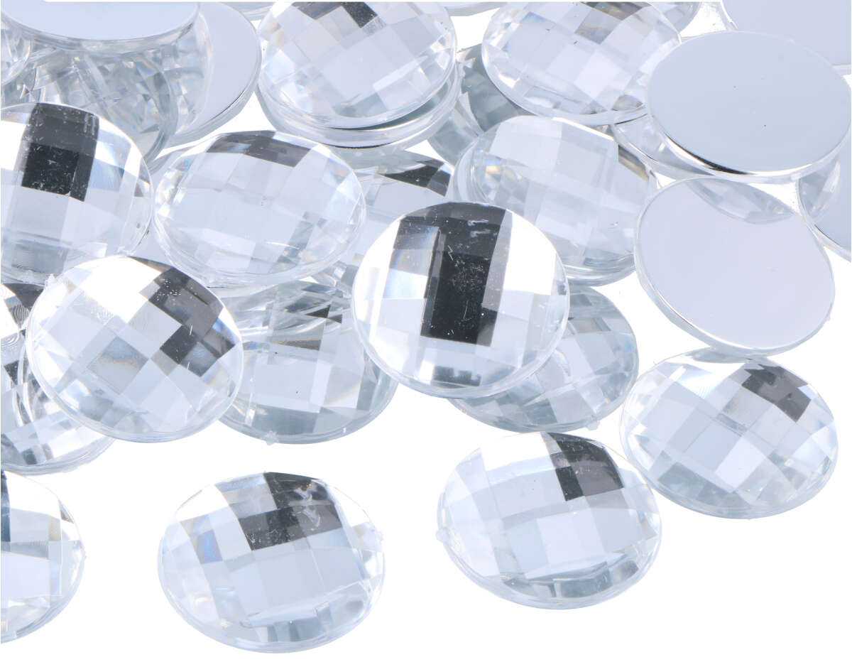 Bellas manualidades con gemas de vidrio