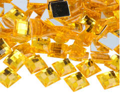 Z2151603 Gemas decorativas acrilicas cuadrado amarillo 16x16mm 500u Aprox Innspiro - Ítem