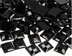 Z2151606 Gemas decorativas acrilicas cuadrado negro opaco 16x16mm 500u Aprox Innspiro - Ítem
