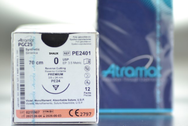 PGC25 0 Ag Triangular 3/8 de círculo ,24 mm Hebra 70 cm- Violeta (12ud)