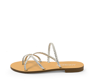 sandalias plateadas planas