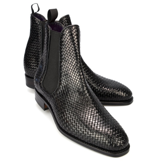 Women chelsea boots in black