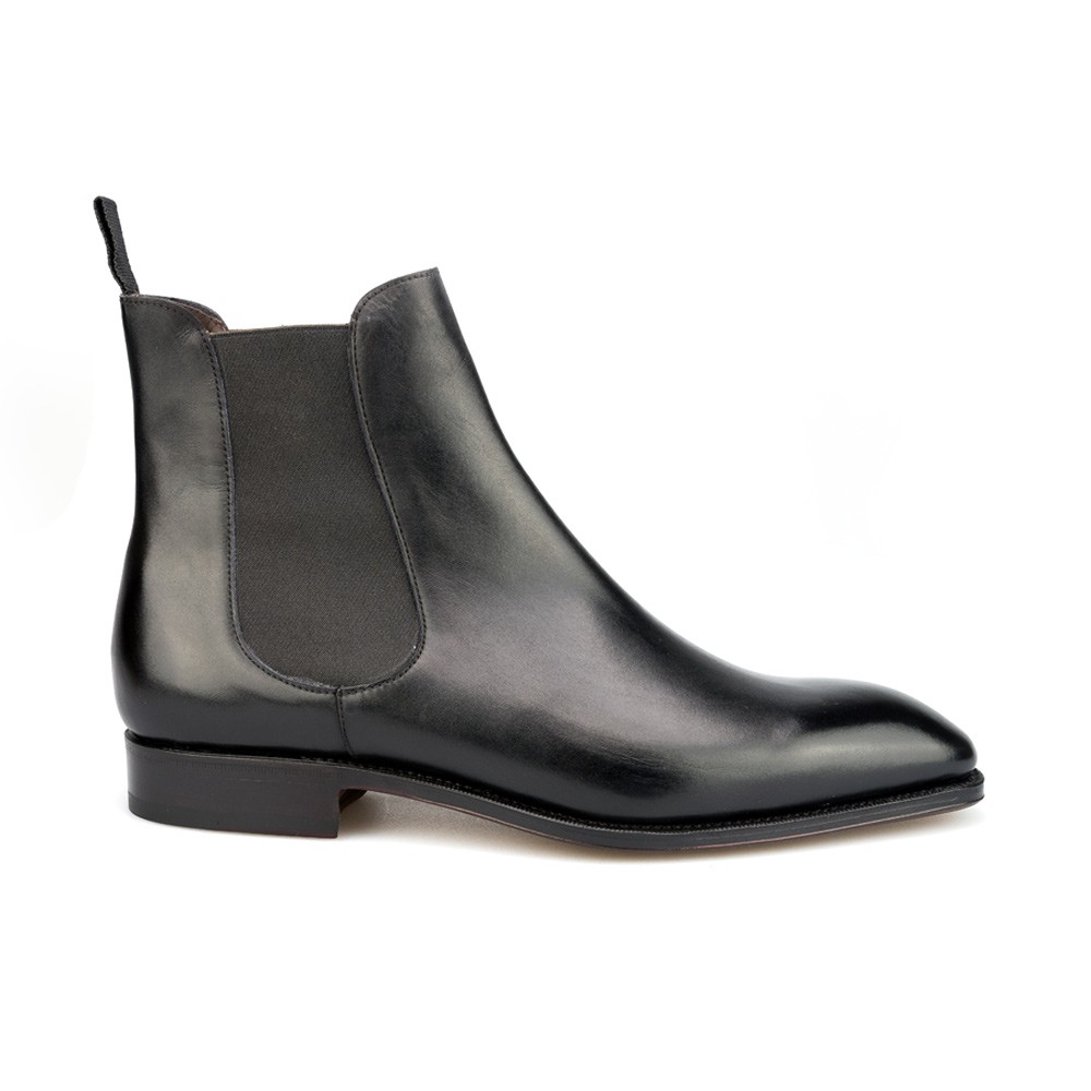 CHELSEA BOOTS IN BOX CALF BLACK CARMINA