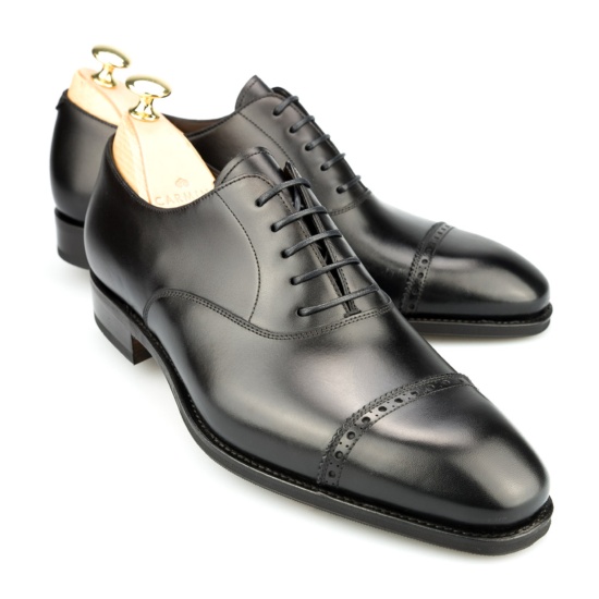 black cap toe shoes womens
