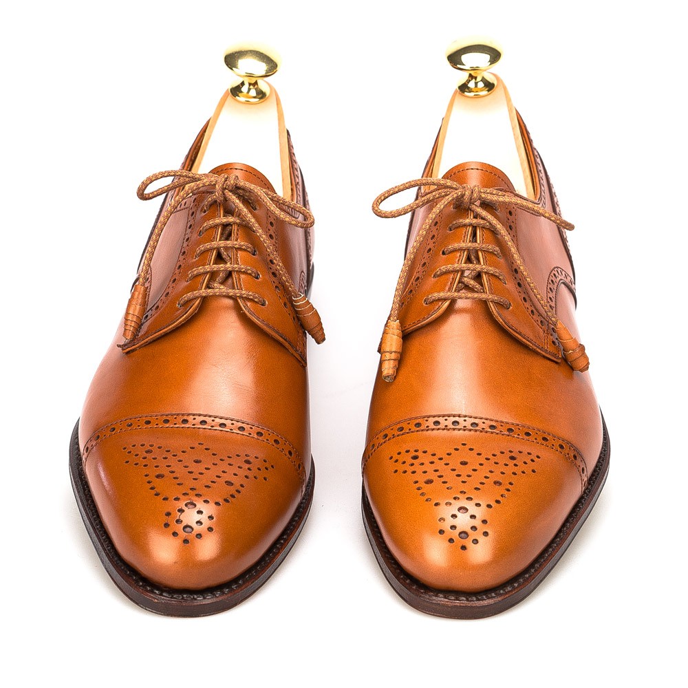 Women derby office shoes in chestnut leather