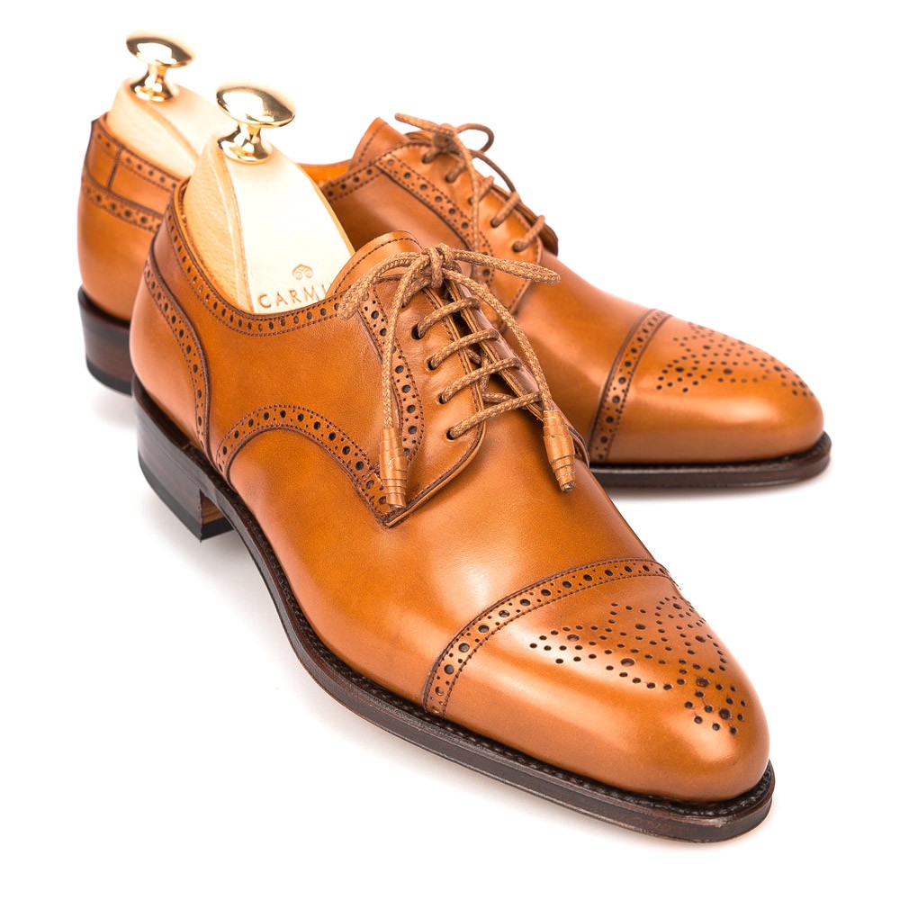 Women derby office shoes in chestnut leather